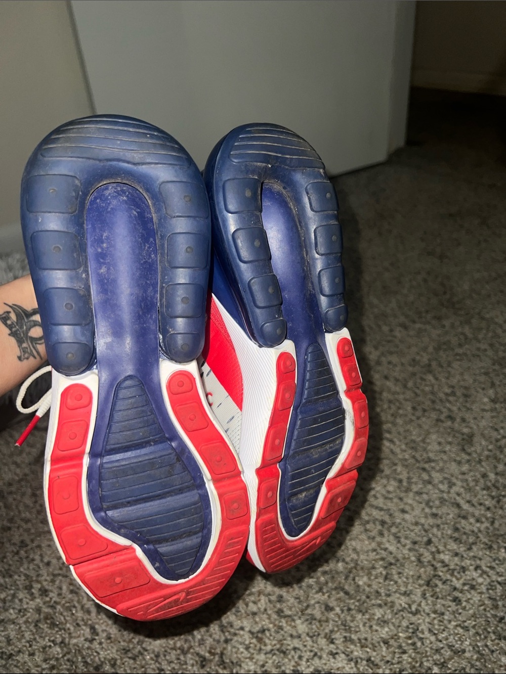 Nike Air Max 270 GS “USA/Olympic” size 4y/ woman’s 5.5. LIKE NEW - Picture 5 of 6